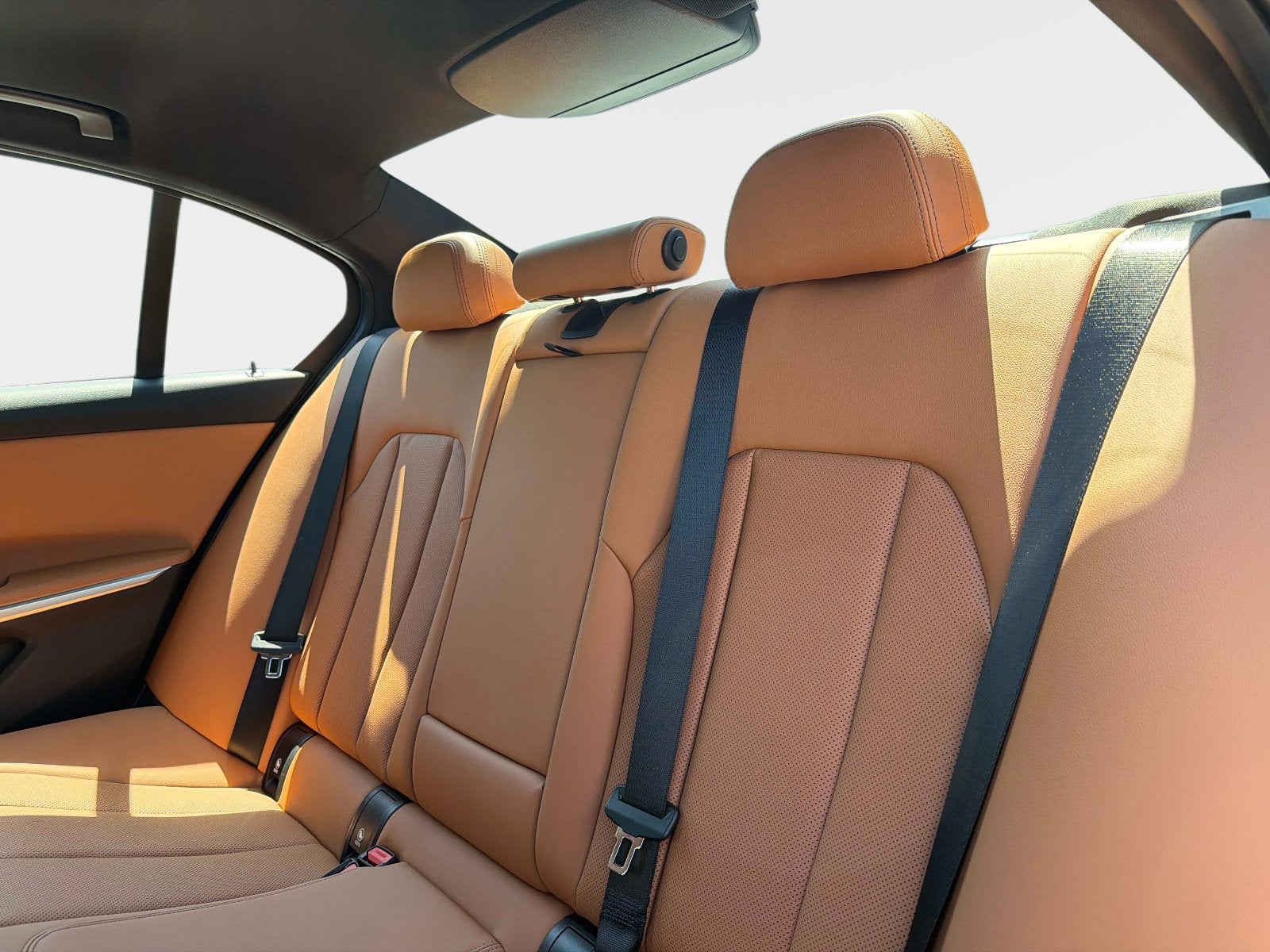 2026 BMW 3 Series 330i