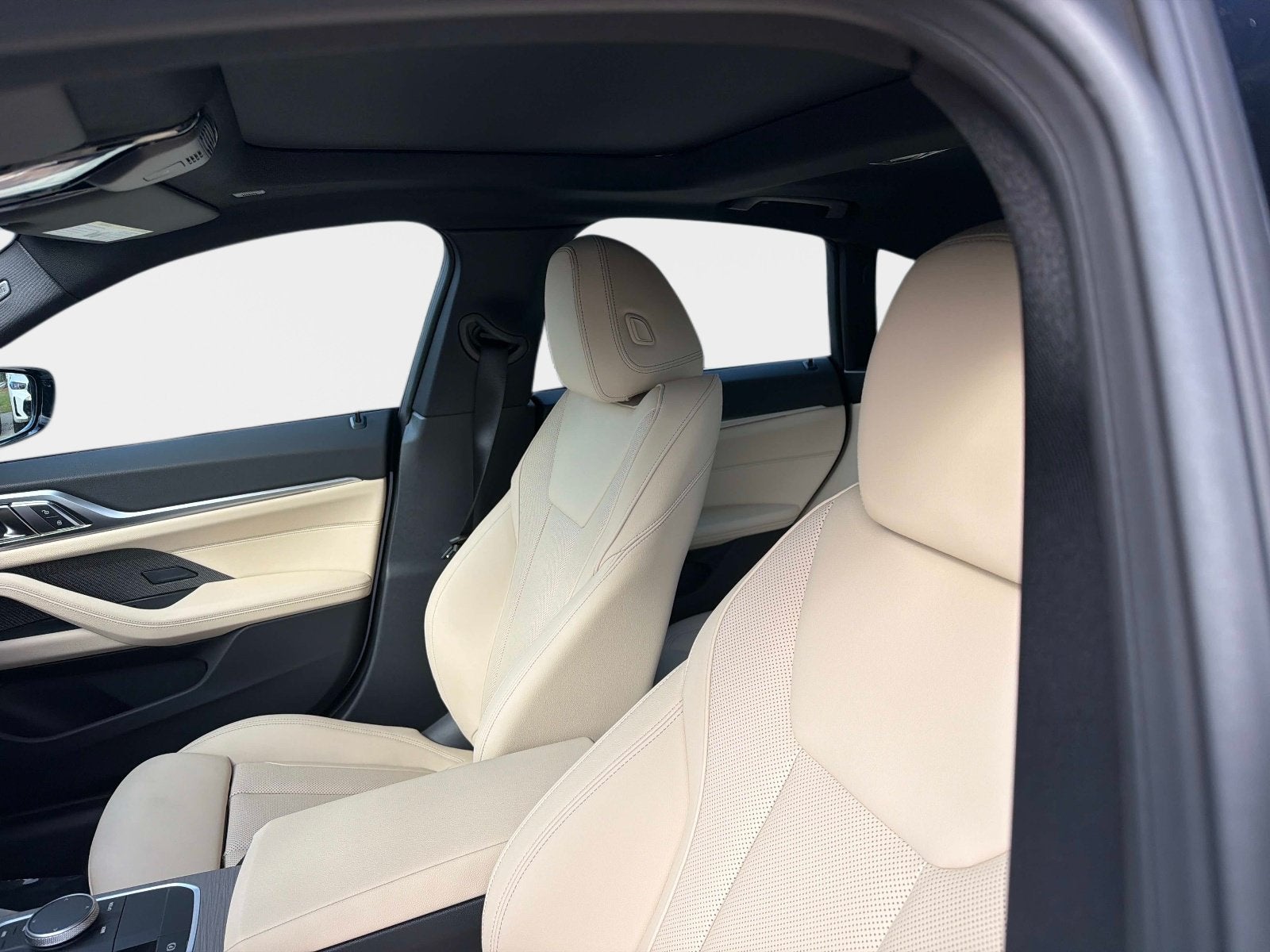 2026 BMW 430i 430i