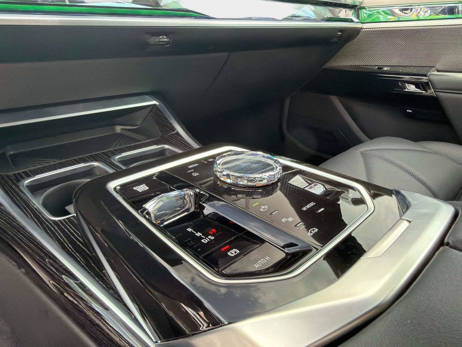 2025 BMW 740i xDrive 740i xDrive