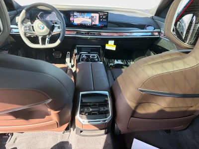2026 BMW 740i 740i xDrive