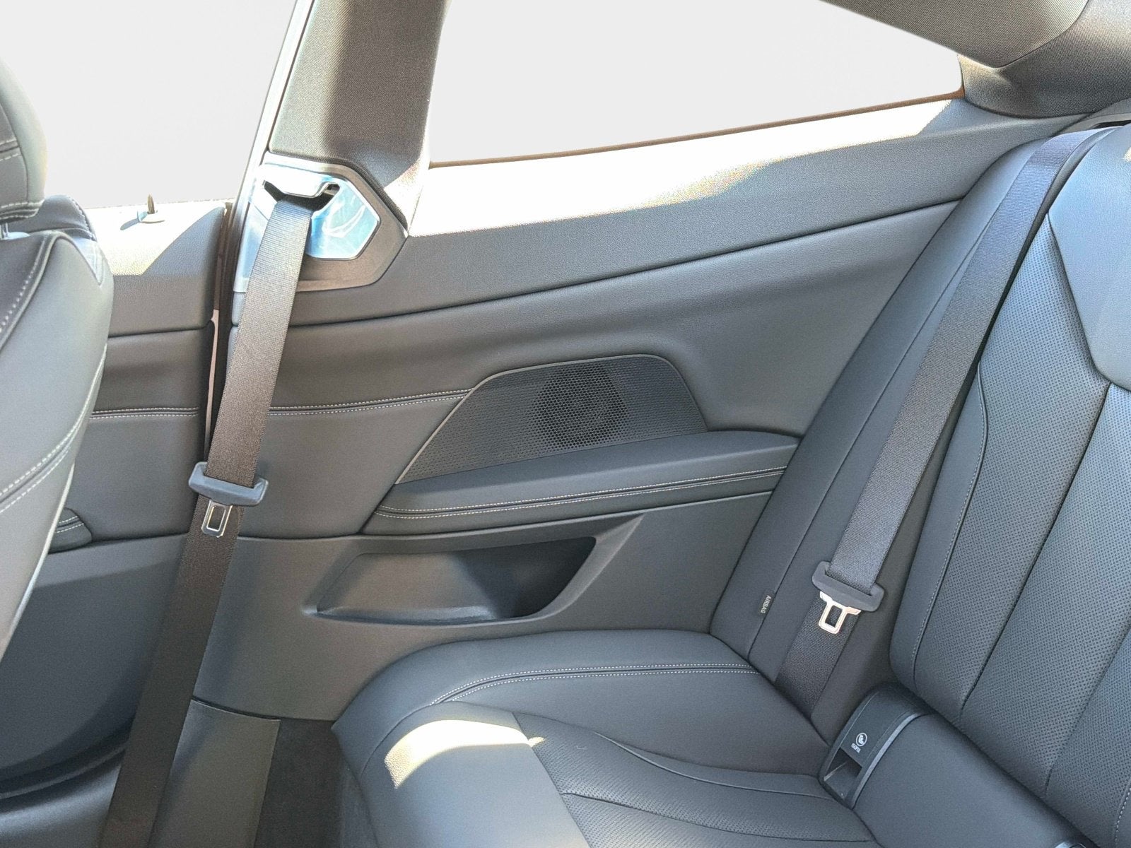 2027 BMW 430i 430i