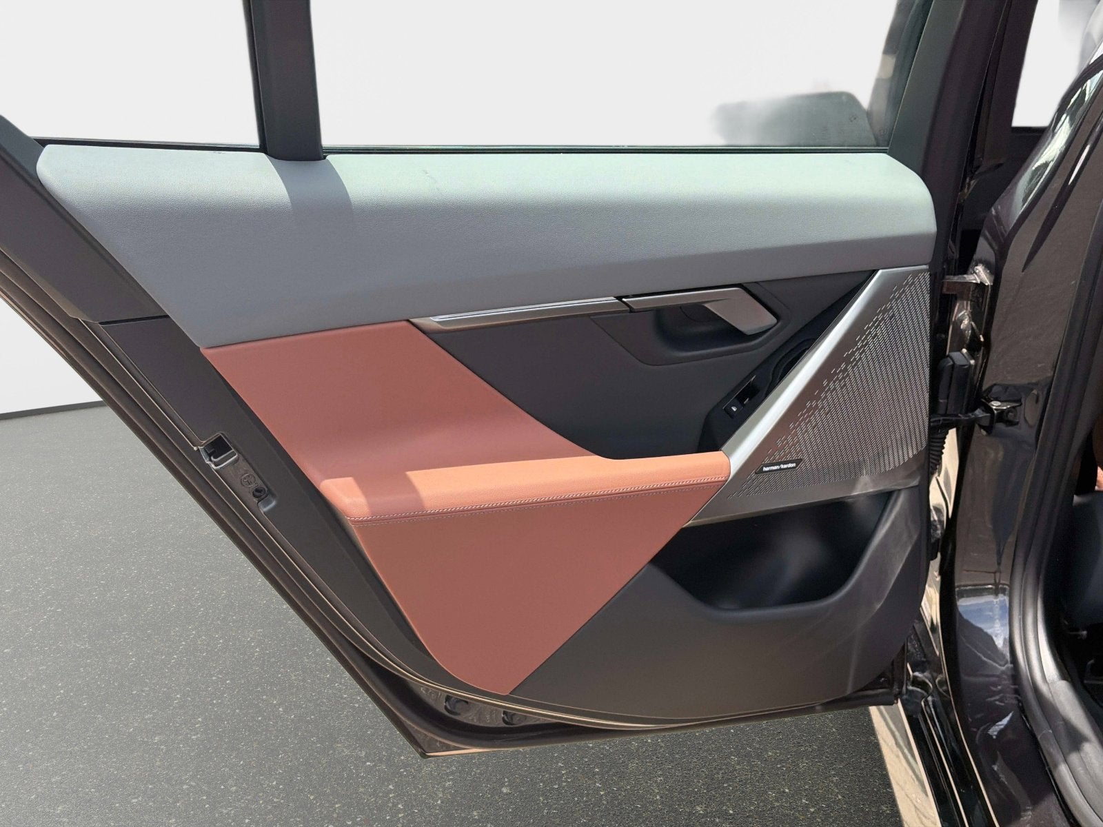 2027 BMW 530i Base