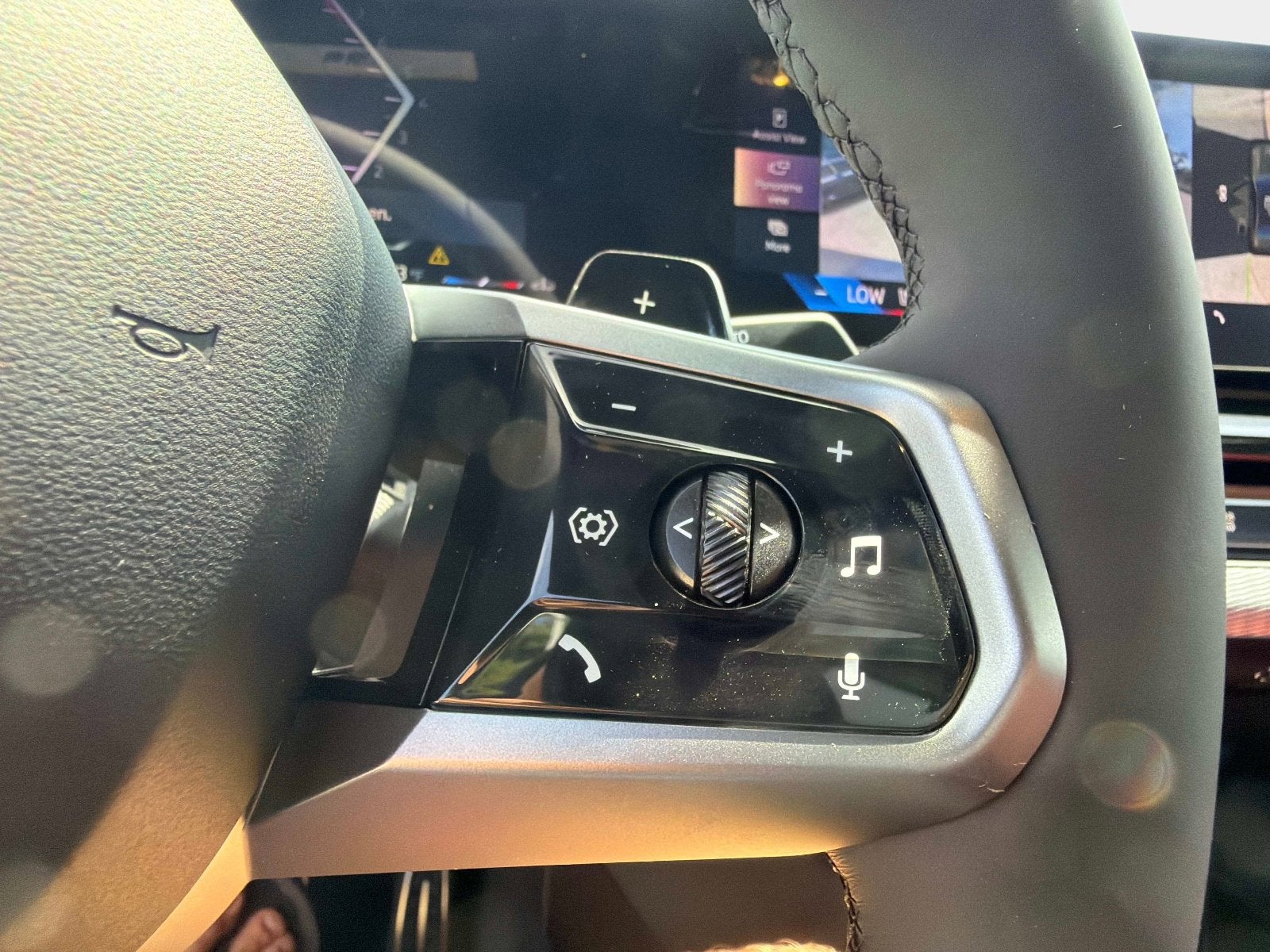 2027 BMW 530i 530i