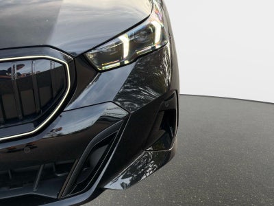 2027 BMW 540i 540i xDrive