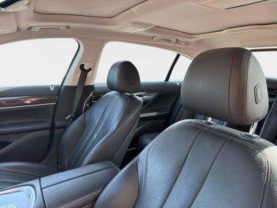 2019 BMW 7 Series 740i