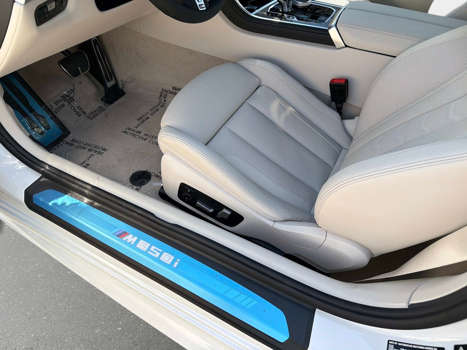 2026 BMW 8 Series M850i xDrive