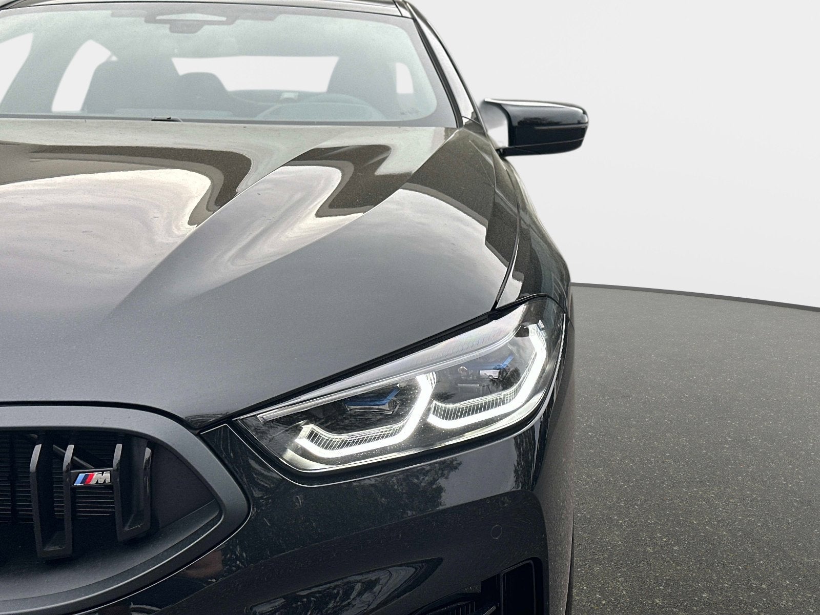 2026 BMW 850i M850i