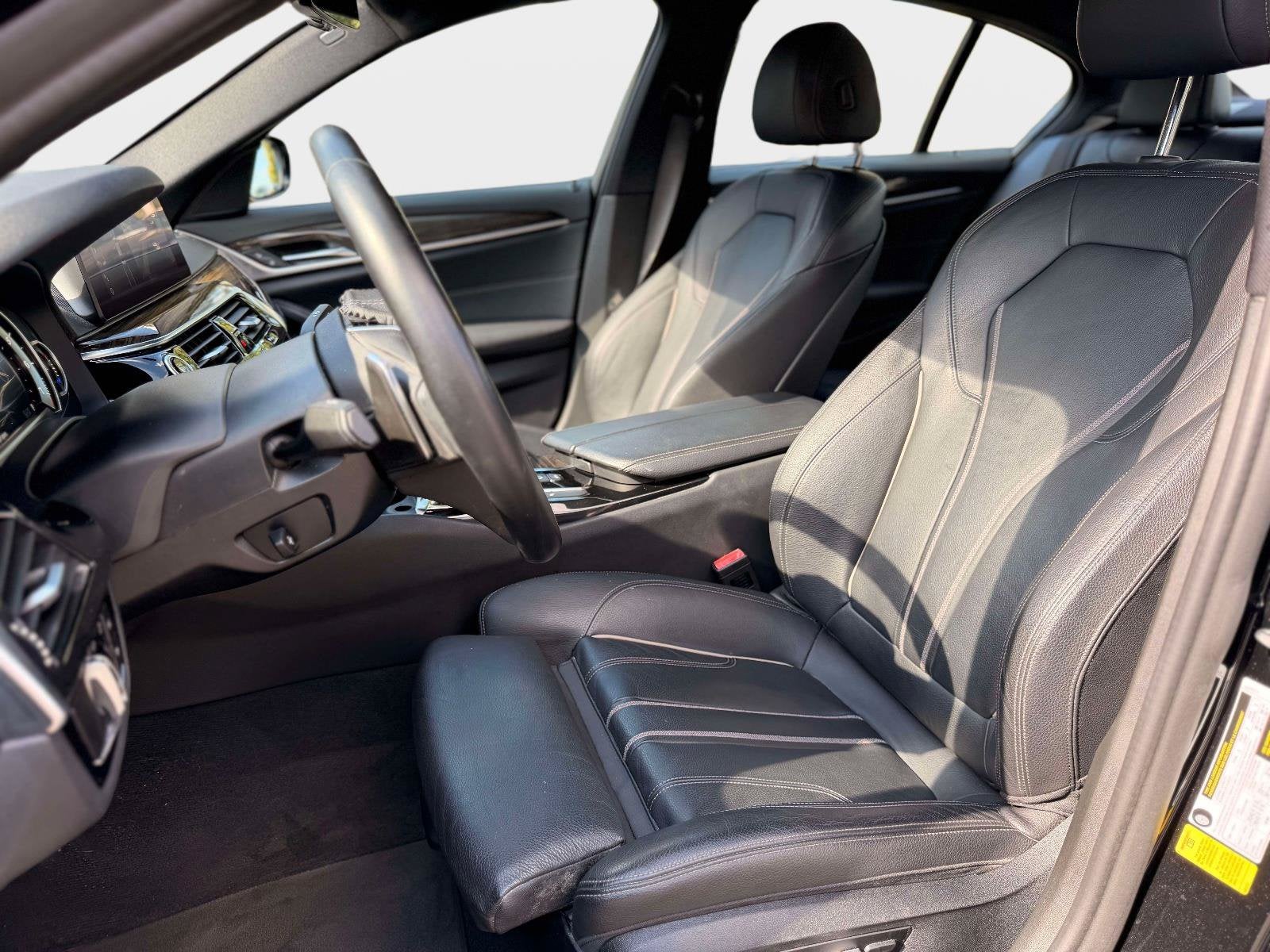 2019 BMW 5 Series 540i
