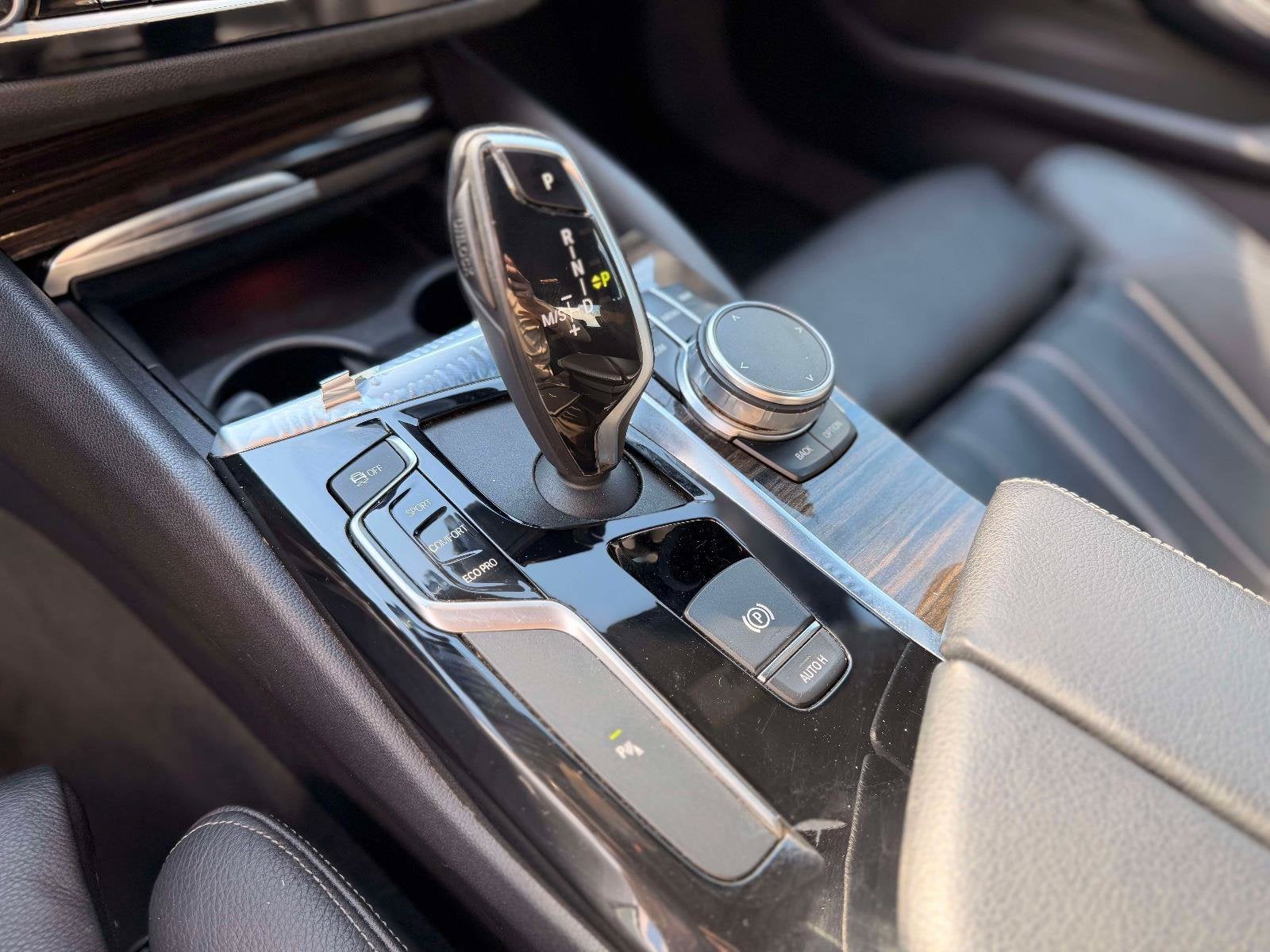 2019 BMW 5 Series 540i