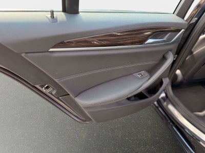2019 BMW 5 Series 540i