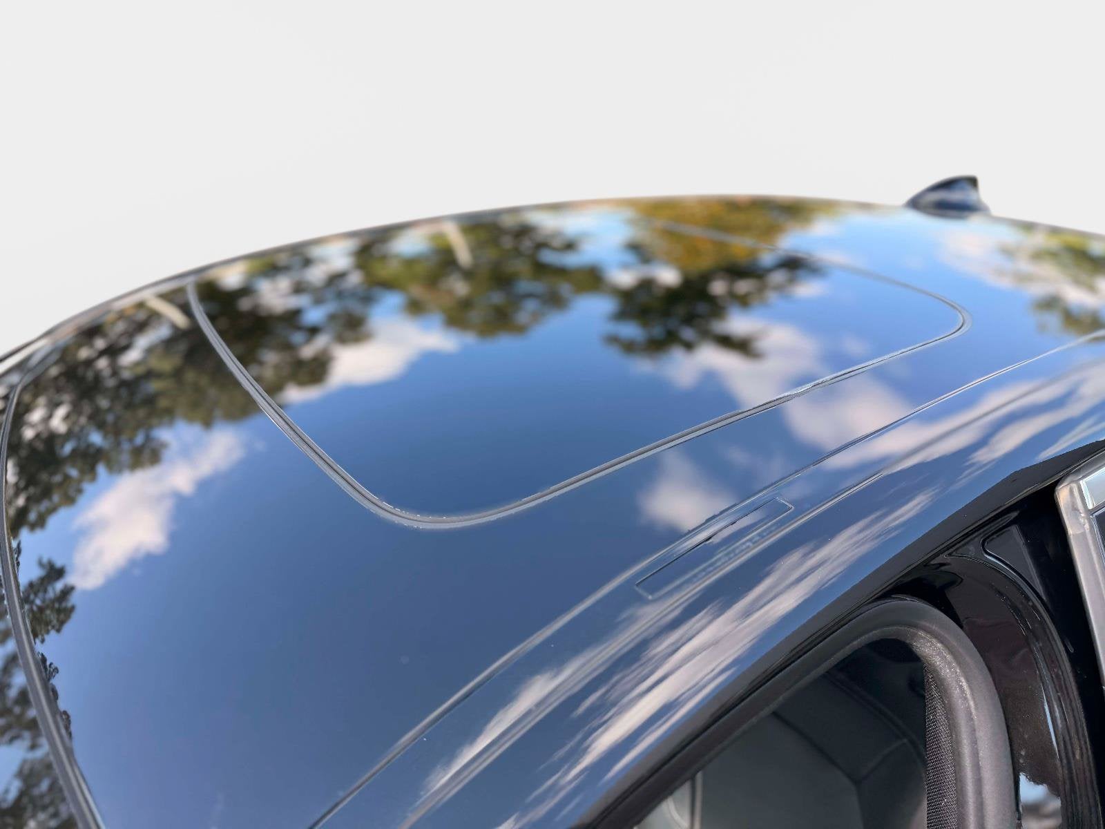 2019 BMW 5 Series 540i