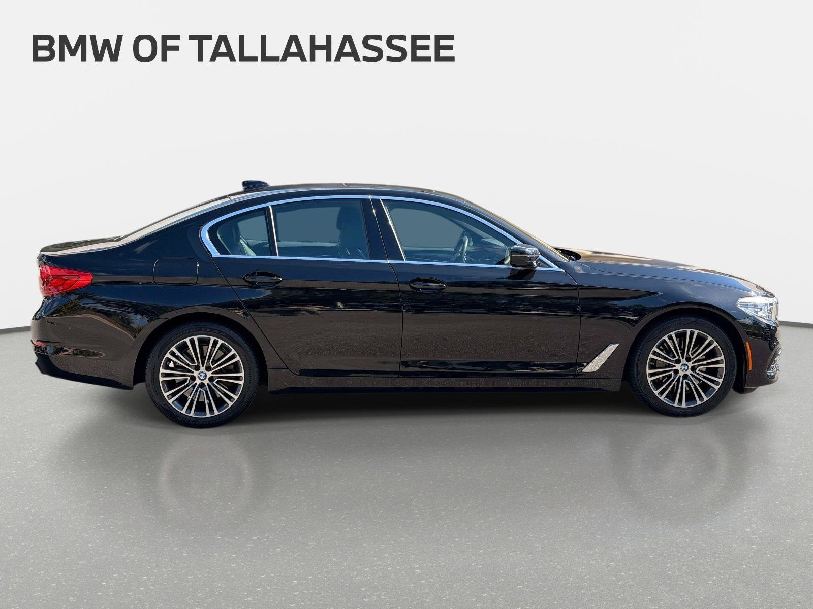 2019 BMW 5 Series 540i