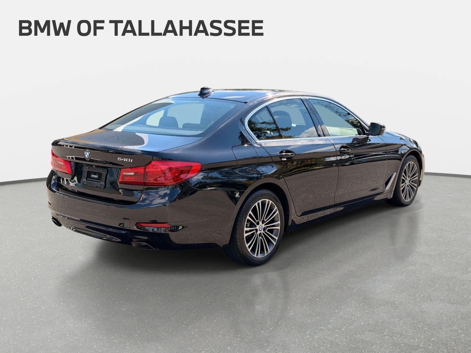 2019 BMW 5 Series 540i