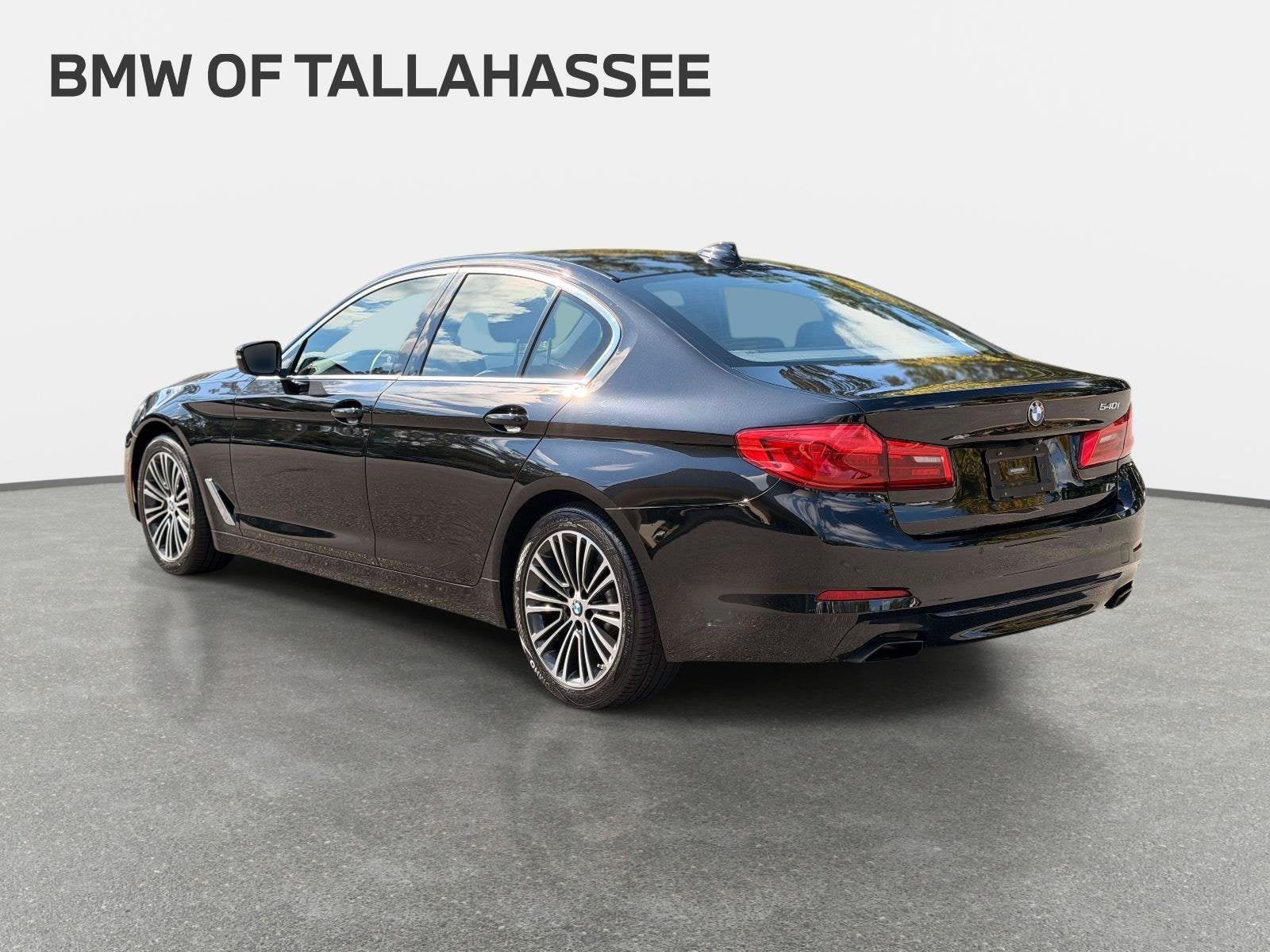 2019 BMW 5 Series 540i
