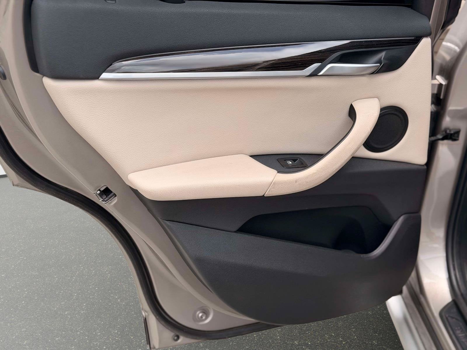 2021 BMW X1 sDrive28i
