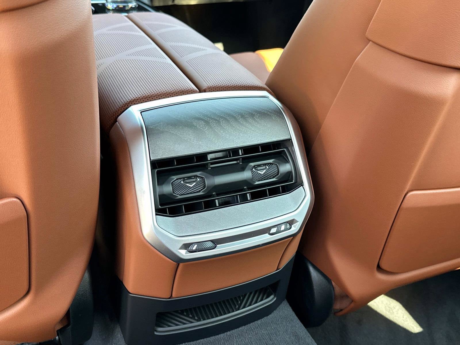 2025 BMW i7 eDrive50