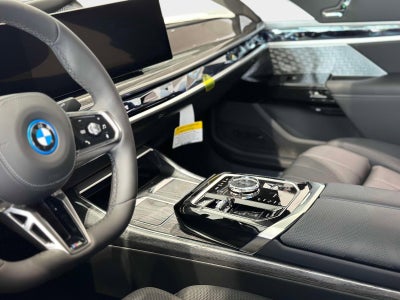 2025 BMW i7 eDrive50