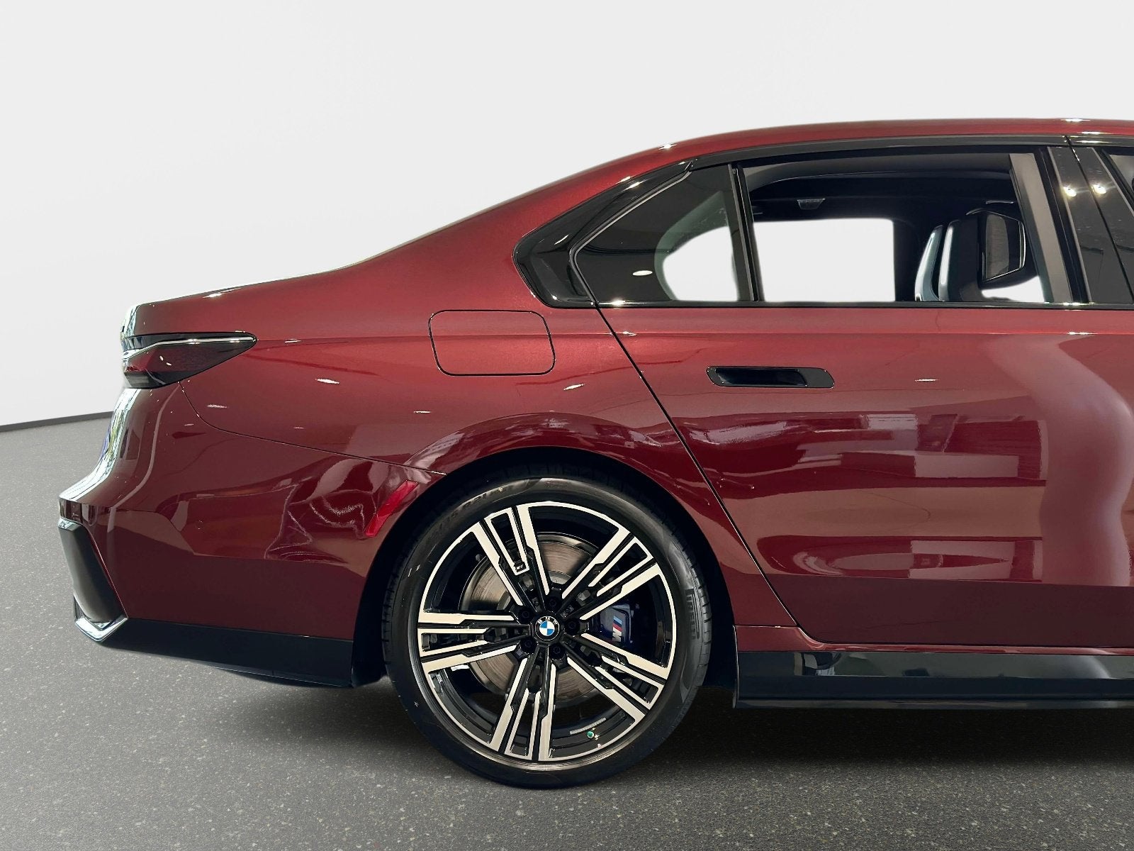 2025 BMW i7 eDrive50