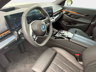 2026 BMW i5 eDrive40 eDrive40
