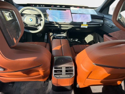 2027 BMW i7 50 xDrive