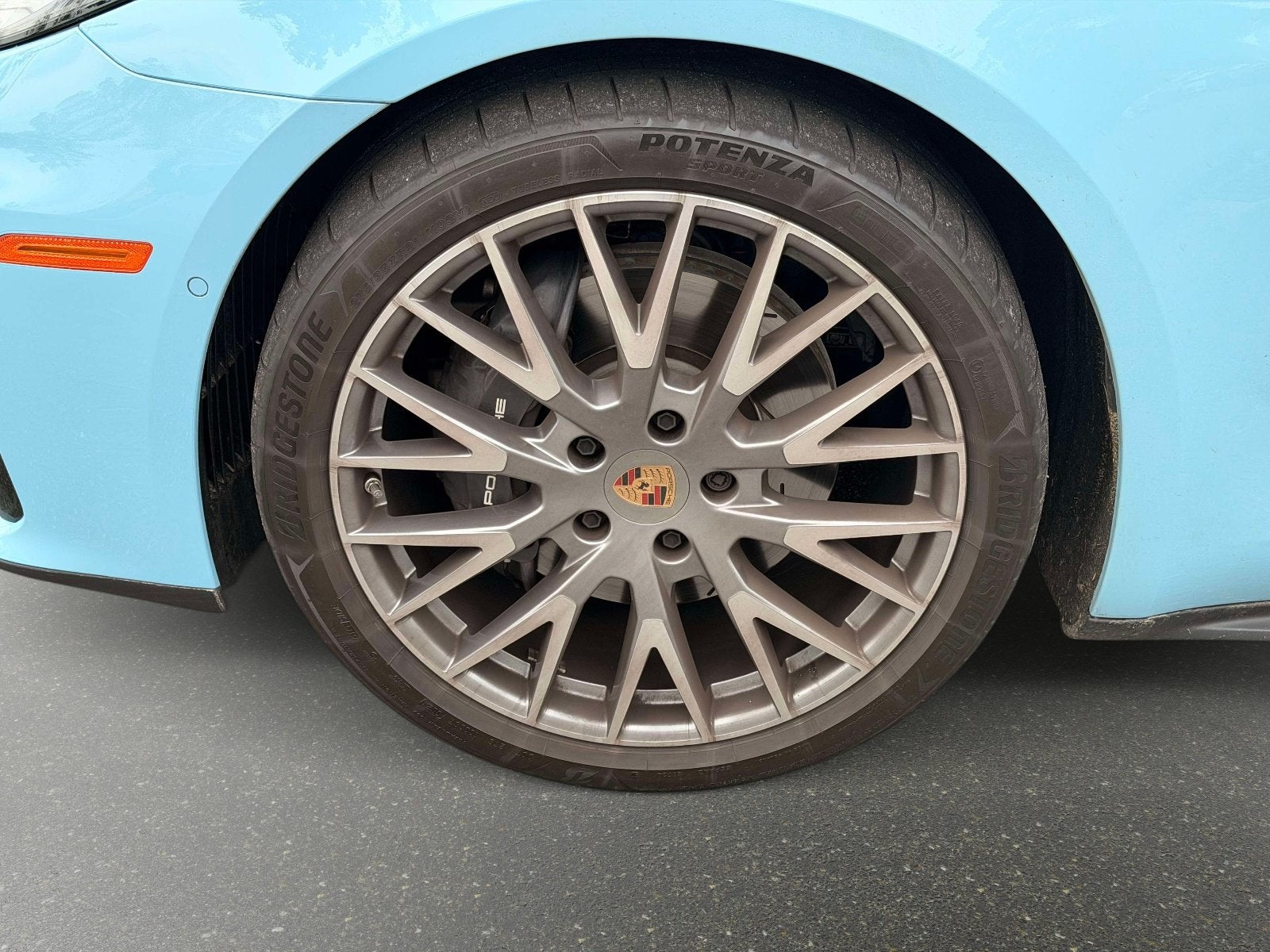 2025 Porsche Panamera Base