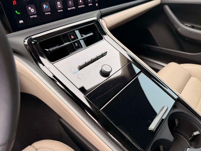 2025 Porsche Panamera Base