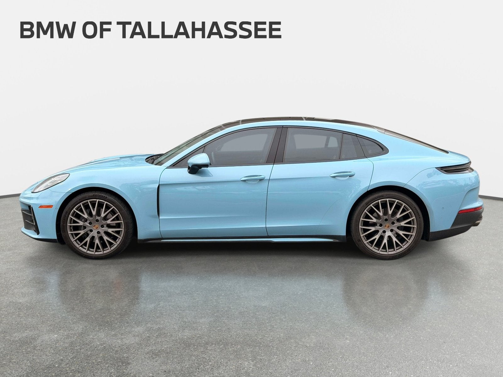 2025 Porsche Panamera Base