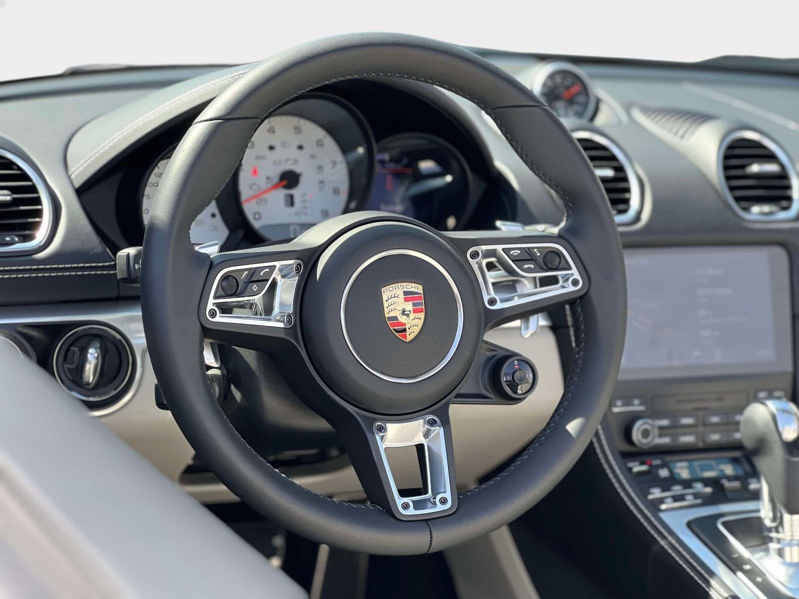 2025 Porsche 718 Boxster GTS