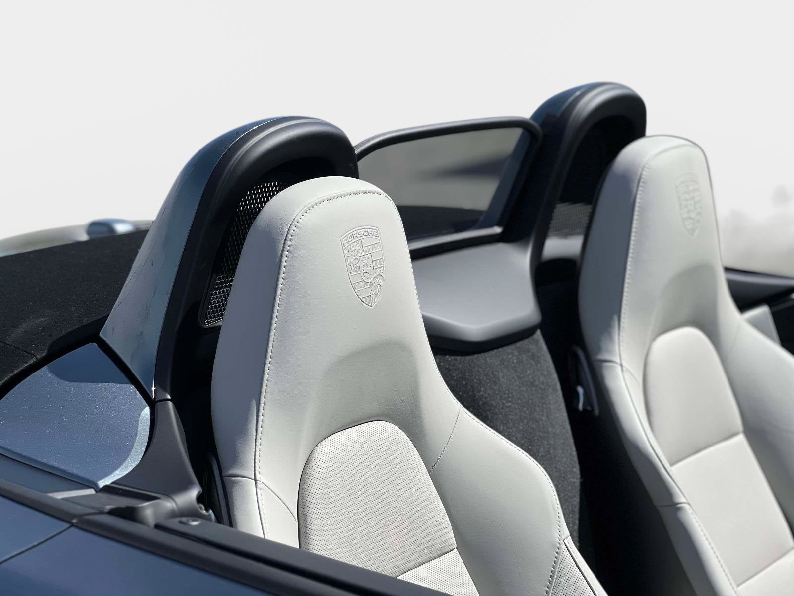 2025 Porsche 718 Boxster GTS