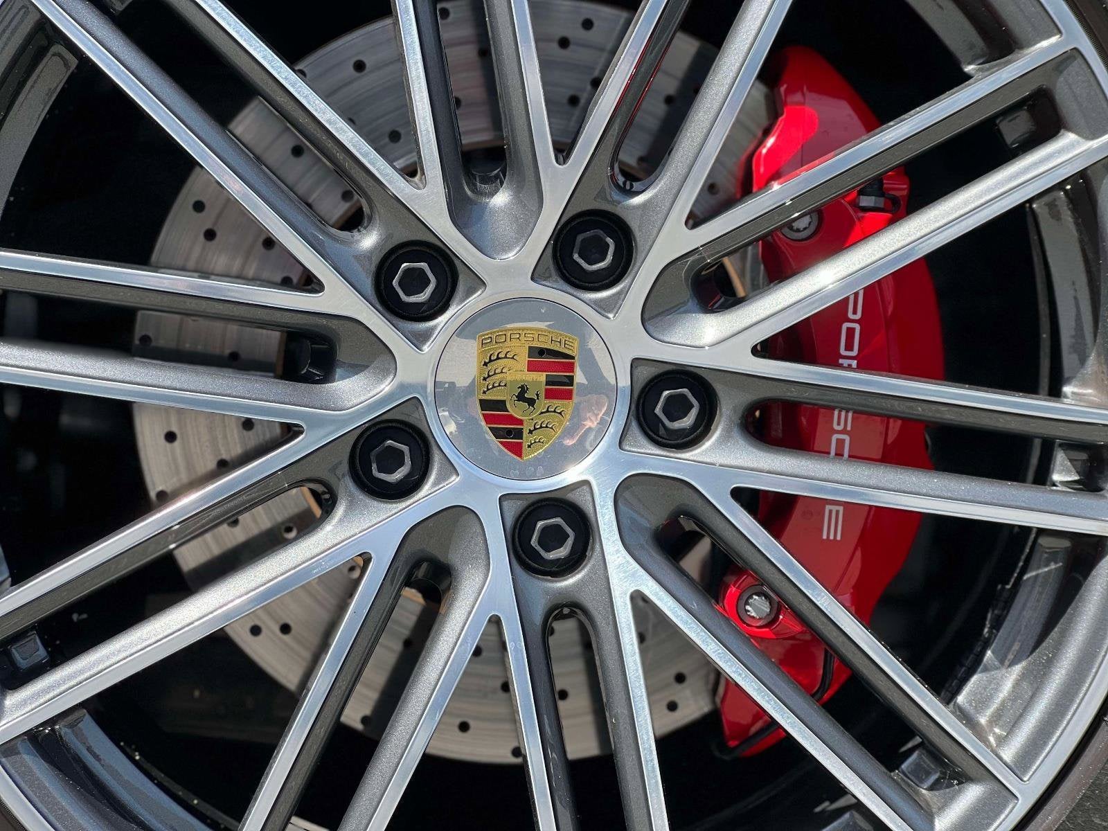 2025 Porsche 718 Boxster GTS