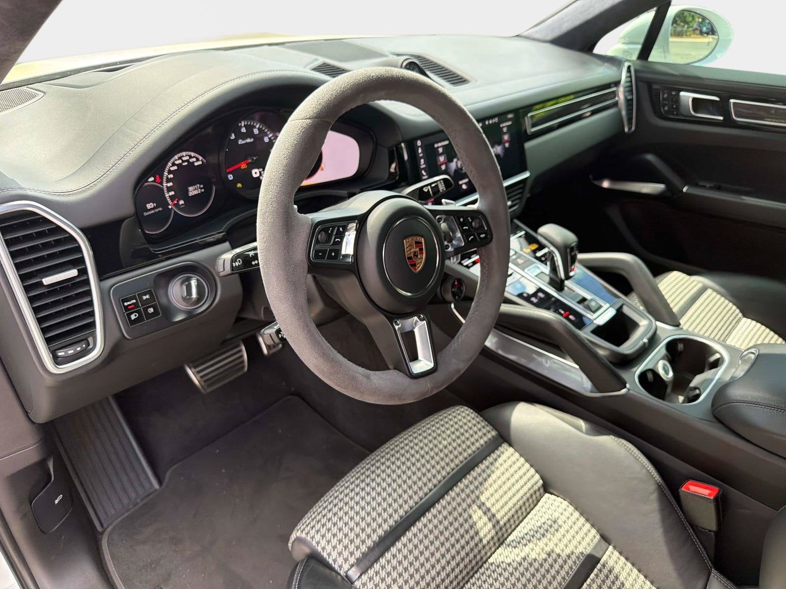 2020 Porsche Cayenne Turbo Coupe AWD