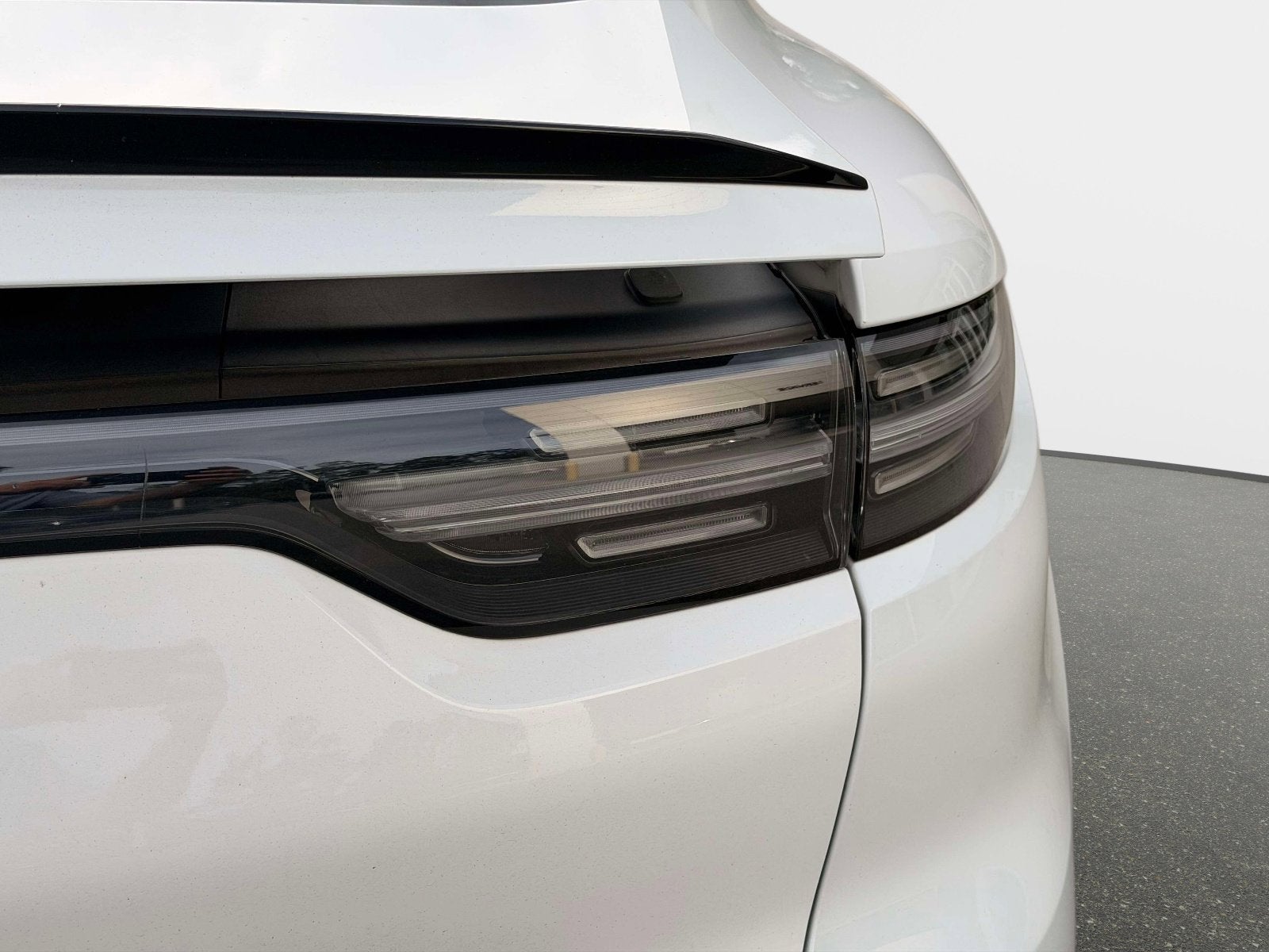 2021 Porsche Cayenne Coupe GTS