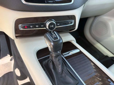 2019 Volvo XC90 T5 Momentum