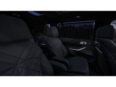 2027 BMW X7 Base