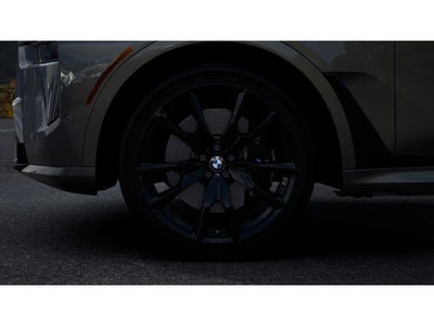 2027 BMW X7 Base