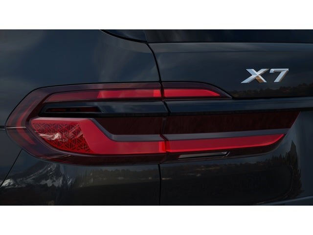 2027 BMW X7 Base