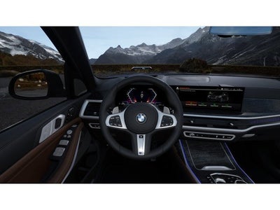 2027 BMW X7 Base