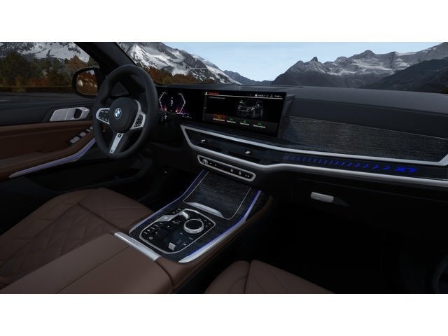 2027 BMW X7 Base