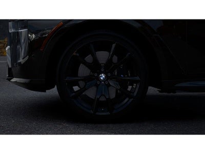 2027 BMW X7 Base