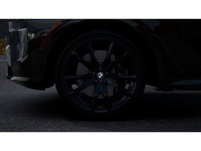 2026 BMW X7 Base