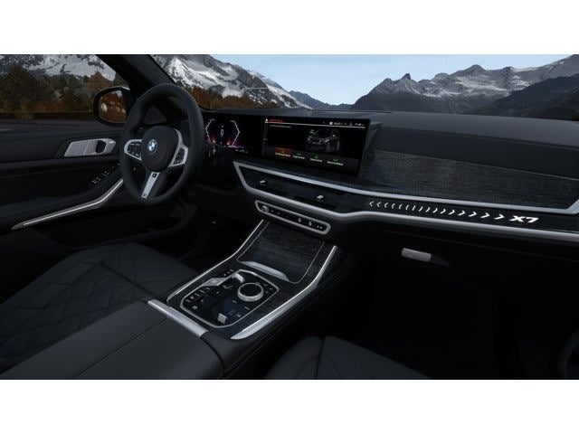 2026 BMW X7 Base