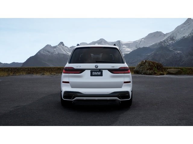 2026 BMW X7 Base