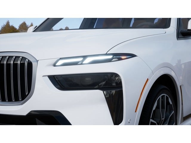 2027 BMW X7 Base