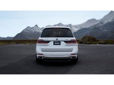 2026 BMW X7 Base