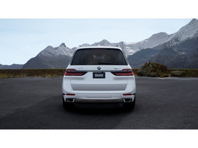 2026 BMW X7 Base