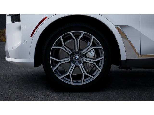 2026 BMW X7 Base