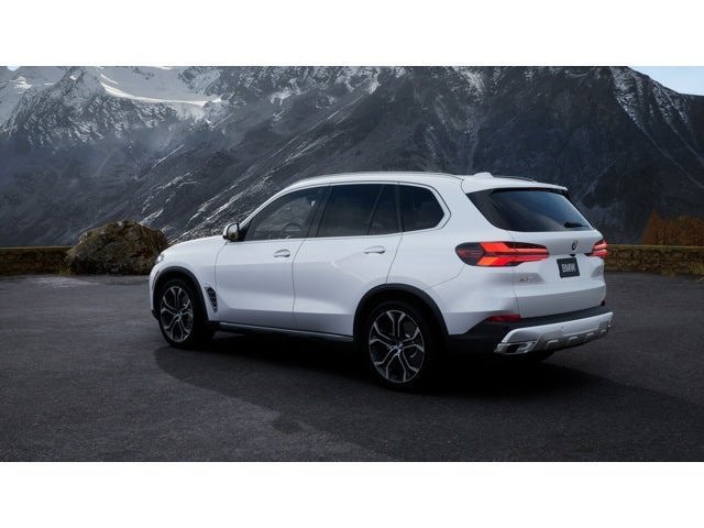 2026 BMW X5 Base