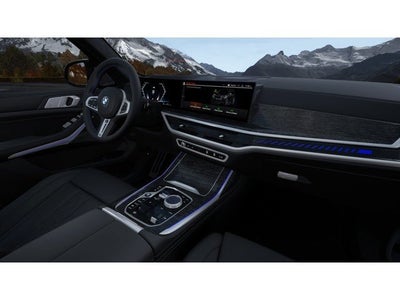 2027 BMW X7 Base