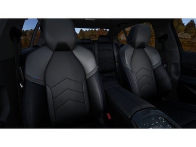 2027 BMW 550e Base