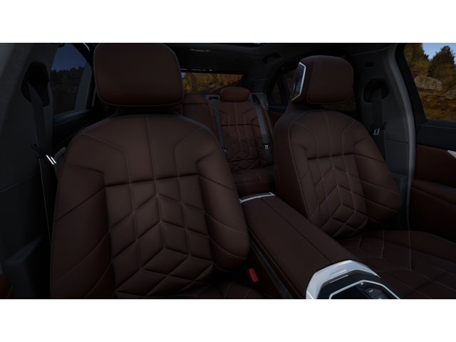 2026 BMW 740i Base